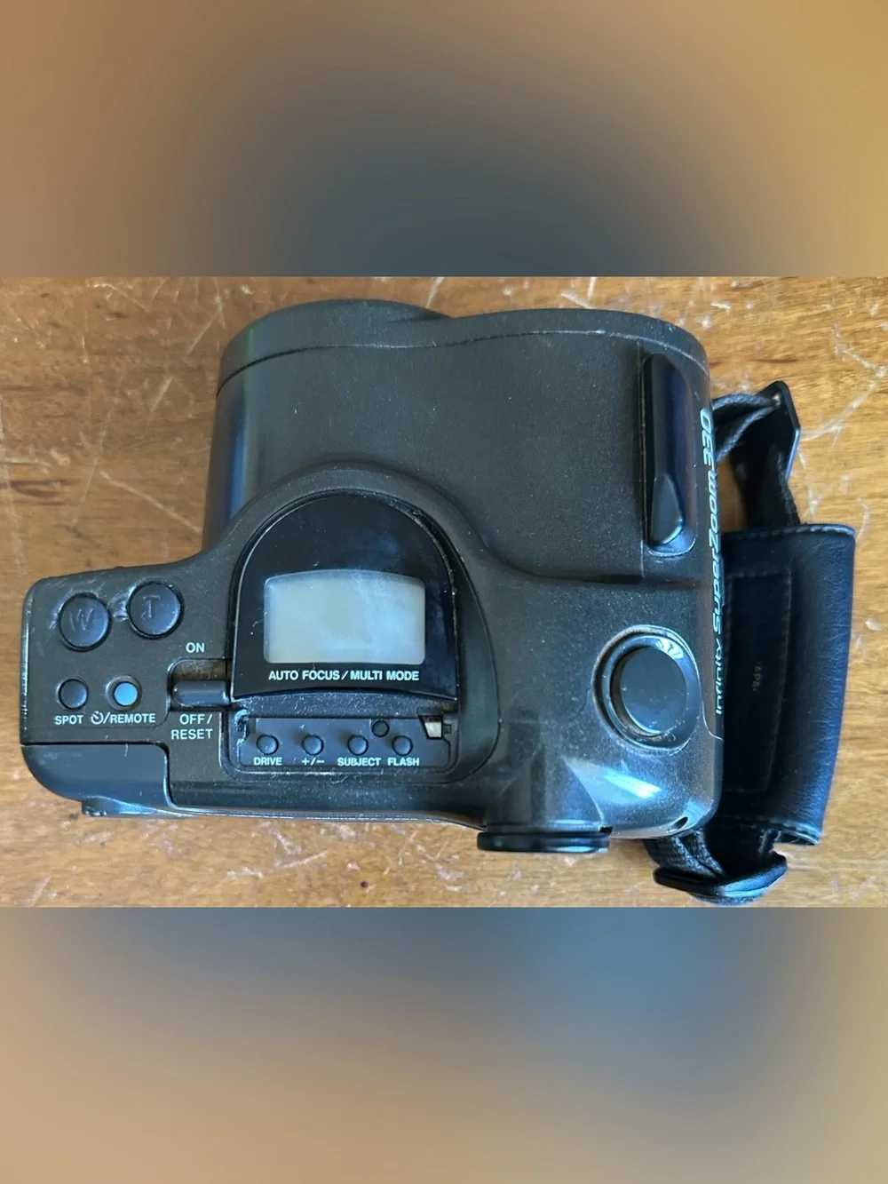 Olympus Infinity SuperZoom330 AF QUARTZDATE 35mm Film Camera w/38-105mm Lens
